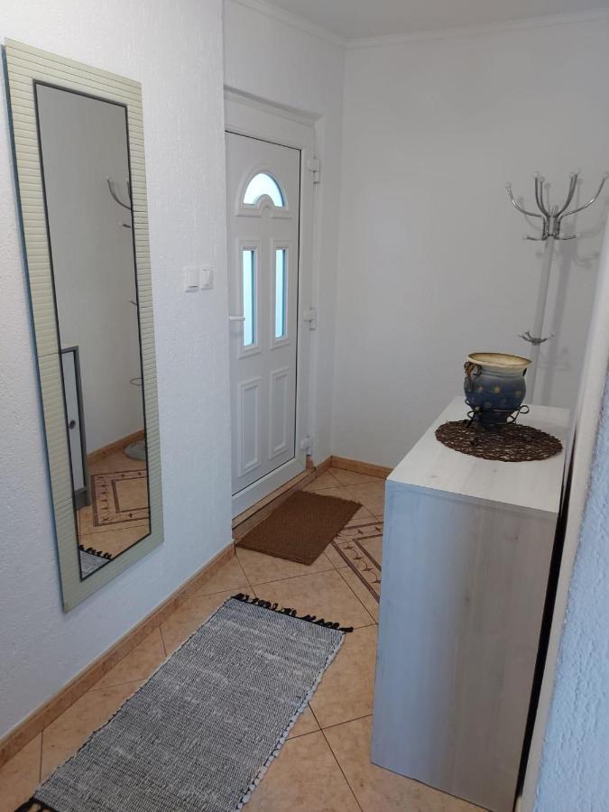 Apartment Matmar Сень Екстер'єр фото