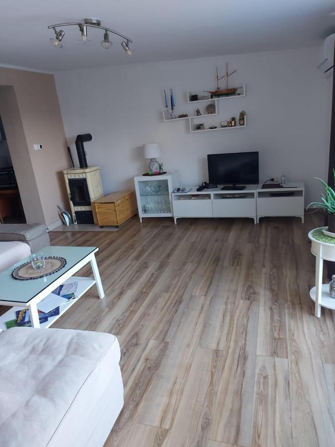 Apartment Matmar Сень Екстер'єр фото