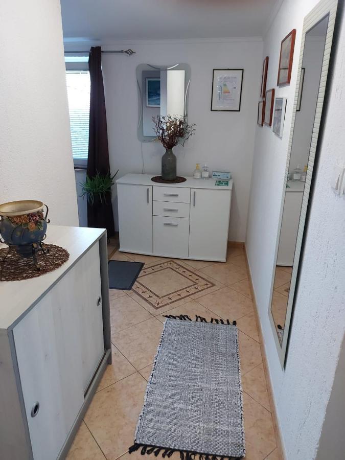 Apartment Matmar Сень Екстер'єр фото