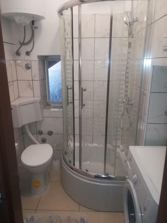 Apartment Matmar Сень Екстер'єр фото
